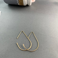 Load image into Gallery viewer, Hammered open hoops