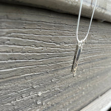 Load image into Gallery viewer, Solid Bar Necklace