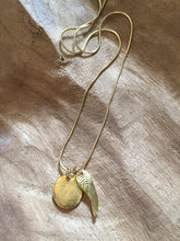 Load image into Gallery viewer, Small Gold Angel Wing
