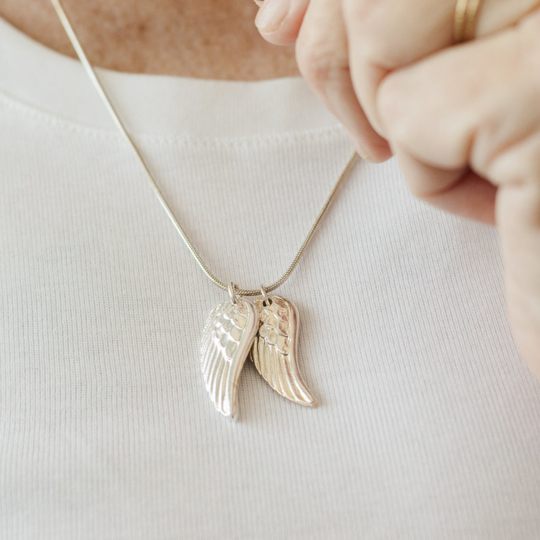 Large Angel Wing