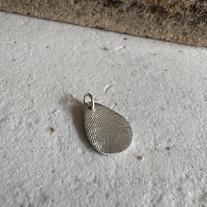 Tear Drop Lasting Impression