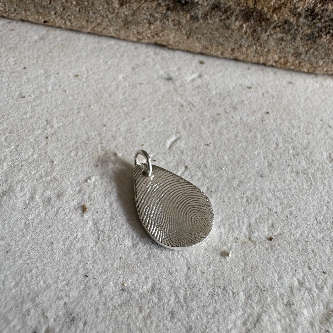 Tear Drop Lasting Impression