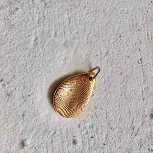 Tear Drop Lasting Impression